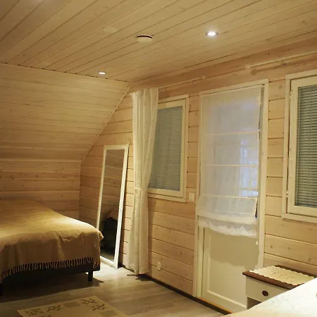 伊纳利尤图雅度假屋 * 伊纳利