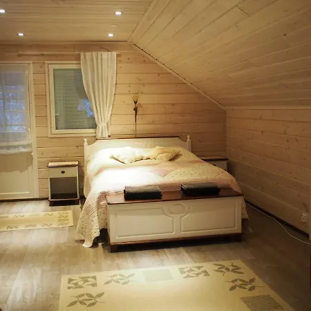 伊纳利尤图雅度假屋 * 伊纳利