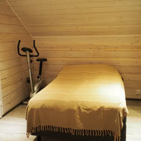 伊纳利尤图雅度假屋 度假居 *